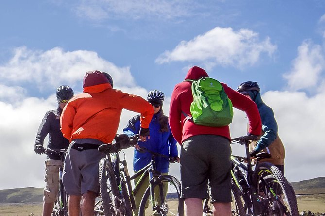 Private - Cotopaxi Biking Adventure Day Tour - What to Bring