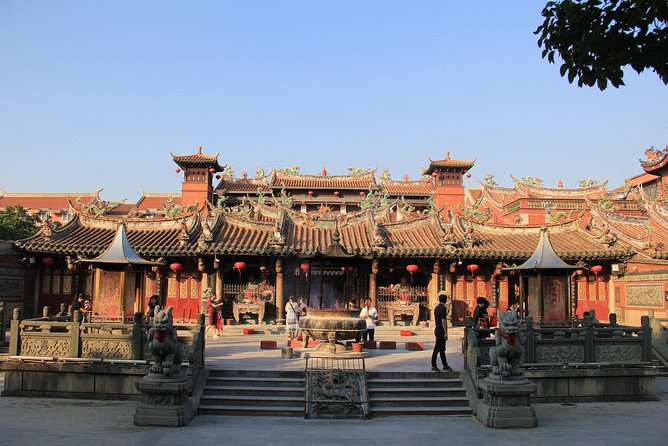 Private Day Tour of Quanzhou City Highlights Sightseeing With Snacks - Dietary Considerations