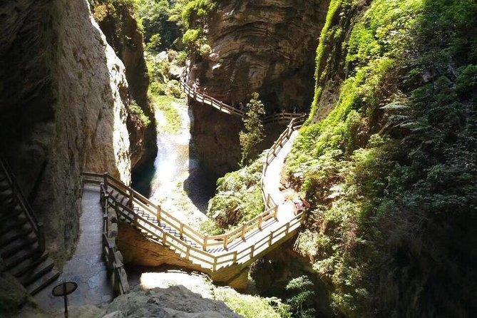 Private Day Tour to Wulong Karst From Chongqing Downtown