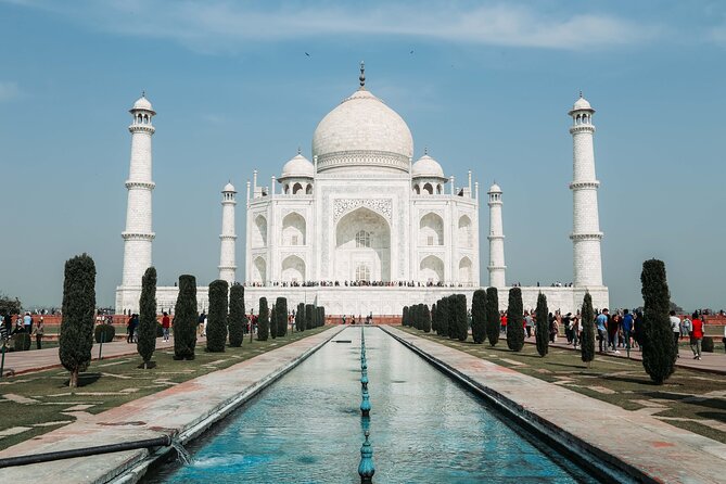 Private Day Trip to Taj Mahal by Gatimaan Train From Delhi - Book Your Private Day Trip