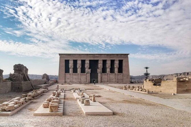 Private Dendera Temple Tour by Nile River Boat Ride From Luxor - Meeting and Pickup