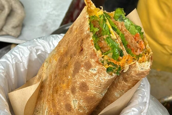 Private Evening Hutong Walking Food and Drinks Tour in Beijing - The Sum Up