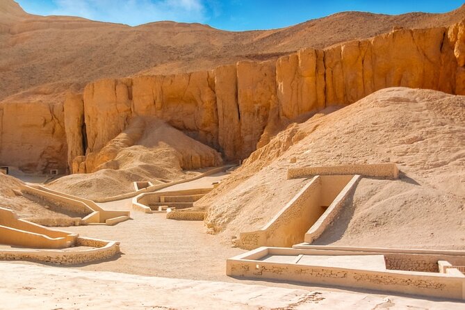 Private Full-Day Tour From Hurghada to Luxor - Booking Information and Options