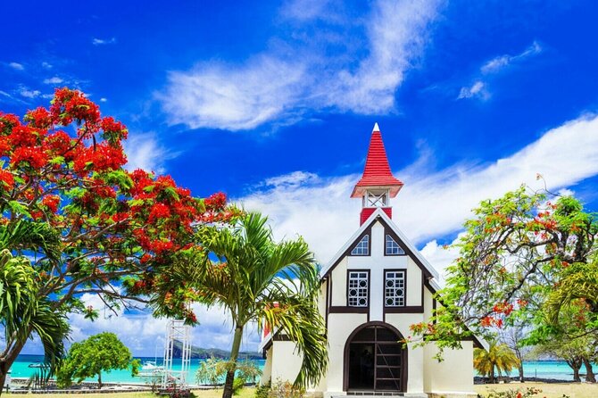 Private Full Day Tour Including L Aventure Du Sucre With Lunch - What To Expect