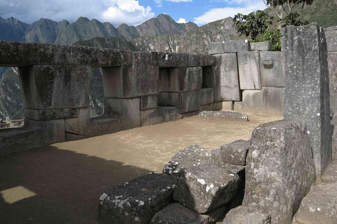 Private Full Day Tour to Machu Picchu - The Sum Up