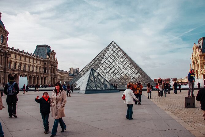 Private Guided Tour of Louvre Museum With CDG Airport Pick up - Operator Information