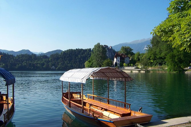 Private Ljubljana & Bled Lake Tour From Zagreb - Tour Logistics