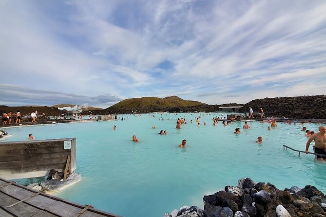 Private Luxury Transfer From Blue Lagoon to Reykjavik - Price and Booking