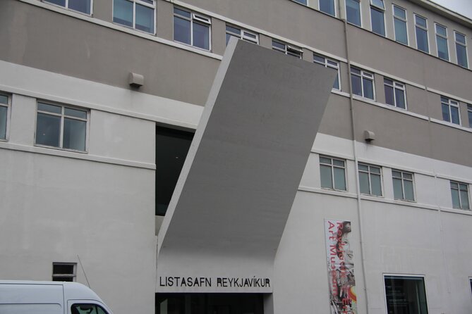 Private Reykjavik Art Walking Tour - Reservation and Cancellation Policy