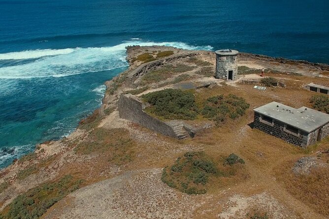 Private Speed Boat East Coast Island Discovery to 5 Islands - Halal Food Options