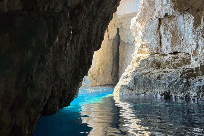 Private Speedboat Tour to Shipwreck Cove - Cancellation Policy
