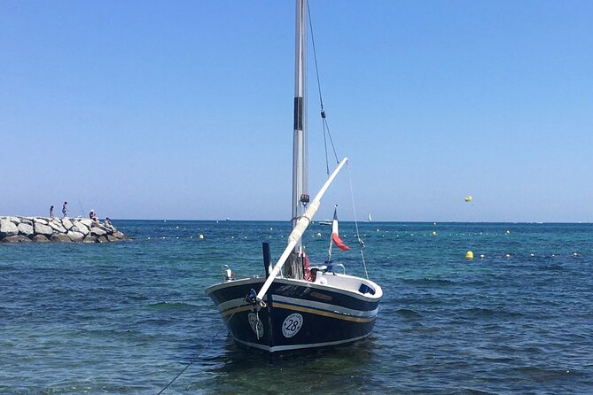 Private Sunset Wine Cruise in Saint-Tropez - Price and Inclusions