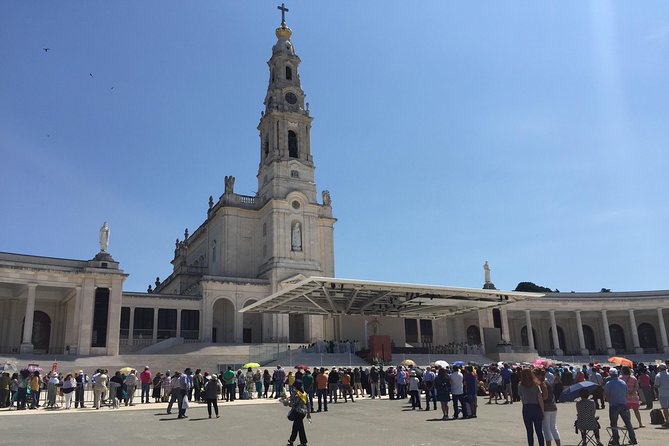 Private Tour 7 Days in Portugal Including Lisbon, Fátima, Sintra, Porto, Évora.. - Frequently Asked Questions