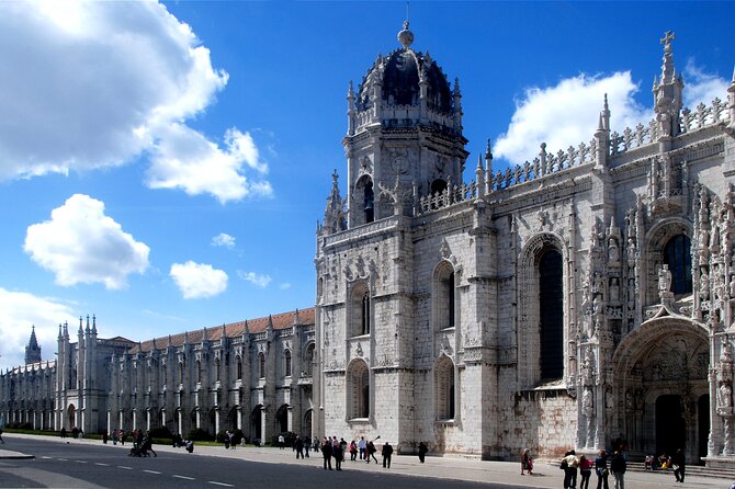 Private Tour by Car in Lisbon - How to Book Your Tour