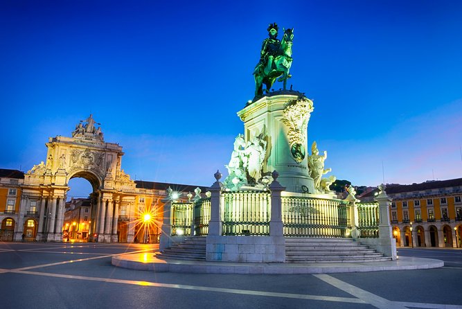 Private Tour Fado - Dining Included - Transportation Details