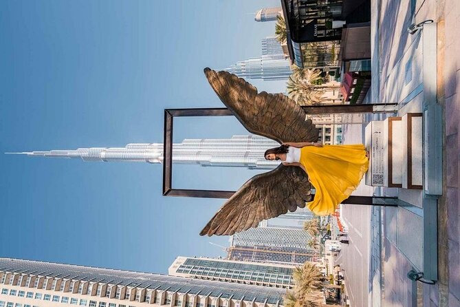Private Tour in Burj Khalifa With Wings of Mexico