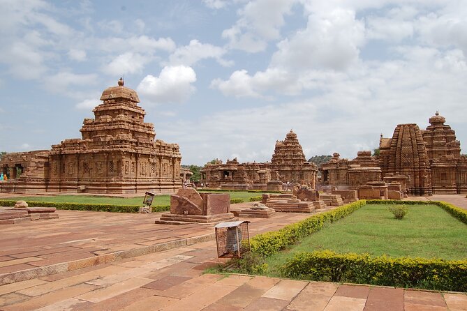 Private Tour South India and Goa for 27 Days - Local Guides and Activities