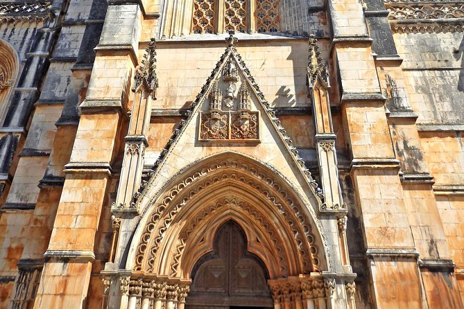 Private Tour to Batalha Monastery and Fátima Shrine by the Countryside Route - Pricing and Reservation Details