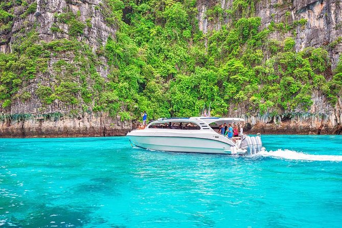 Private Tour to Phi Phi & Maya Bay & Bamboo Islands
