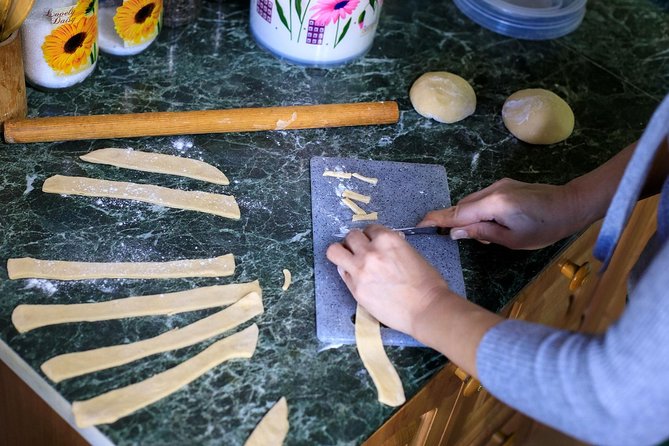 Private Traditional Uzbek Cooking Class in a Lovely Tashkent Home - Location and Meeting Point