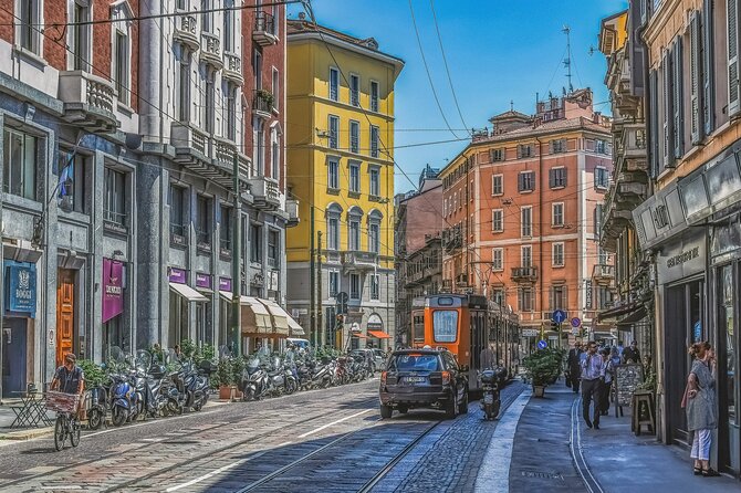 Private Transfer From Genoa to Milan English Speaking Driver
