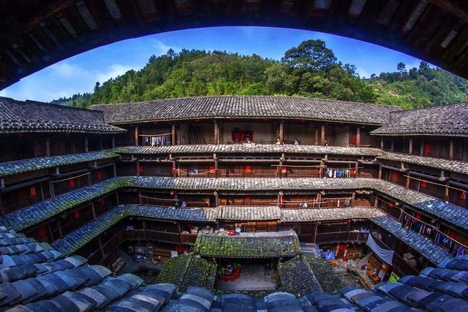 Private Transfer Service Between Xiamen City and Nanjing Tulou - Price Details