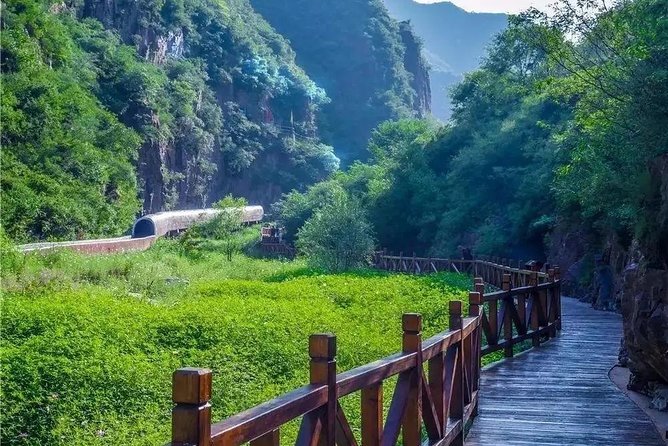 Private Transfer to Shaolin Temple or Dengfeng From Luoyang Train Station - Luggage Policy and Restrictions
