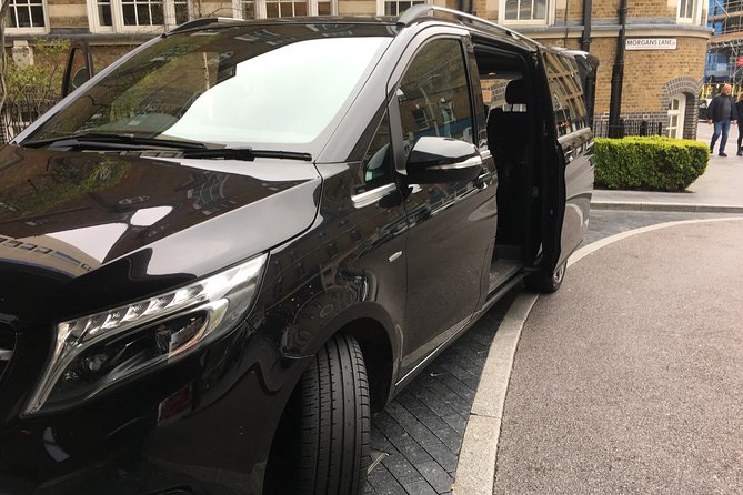 Private Transfers Between London Gatwick - London Luton Airports - Additional Information