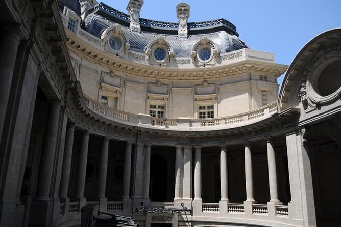 PRIVATE WALKING RECOLETA RETIRO, Paris in Buenos Aires? - Pricing, Cancellation, and Reservation Information