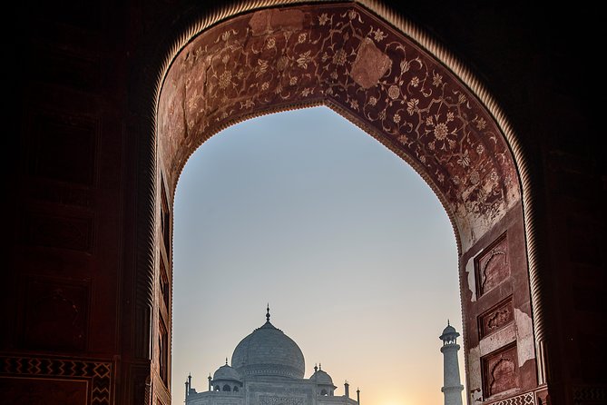 Pune to Taj Mahal and Agra Same Day Tour With Return Flights - Accessibility Information