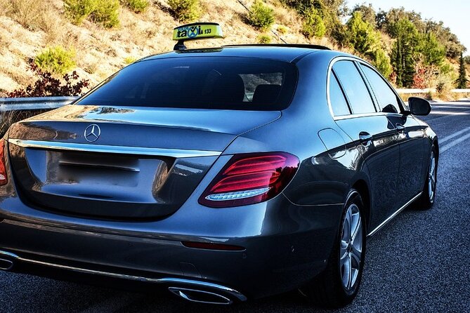 Rennes to Paris One Way Private Transfer - Vehicle and Chauffeur