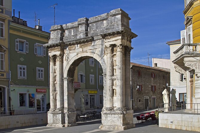 Romantic Joy in Pula - Walking Tour - What to Expect