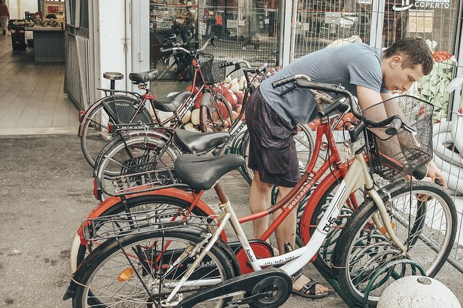 Rome Bike Tour With Local Expert - All Iconic Ancient Sites - Additional Notes
