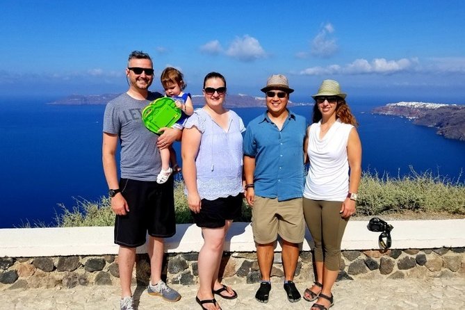 Santorini Highlights and Wine Private Tour - Snacks and Beverages