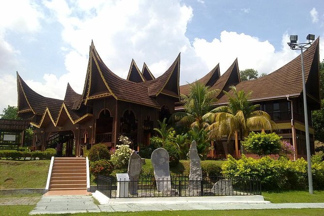 Seremban & Seri Menanti Private Day Tour From Kuala Lumpur - Booking Information