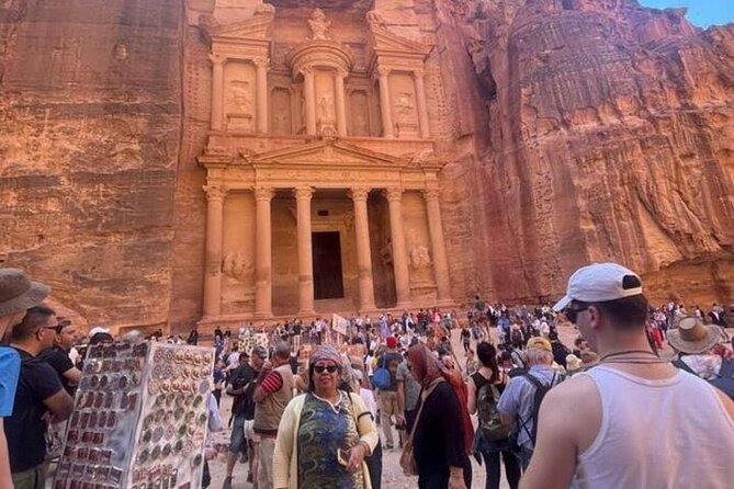 Sheikh Hussein Crossing Private Transfer to or From Petra - Confirmation and Accessibility