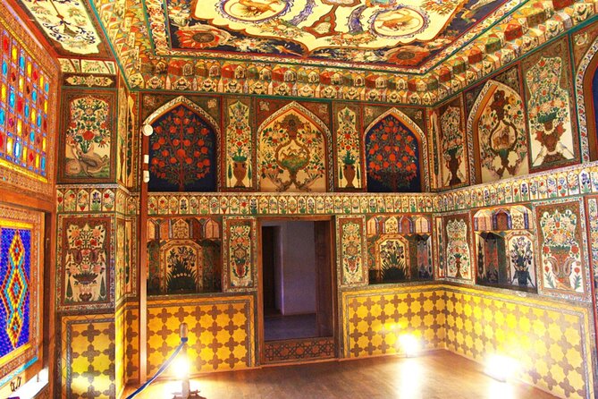 Shekis Most Romantic Spots - Walking Tour