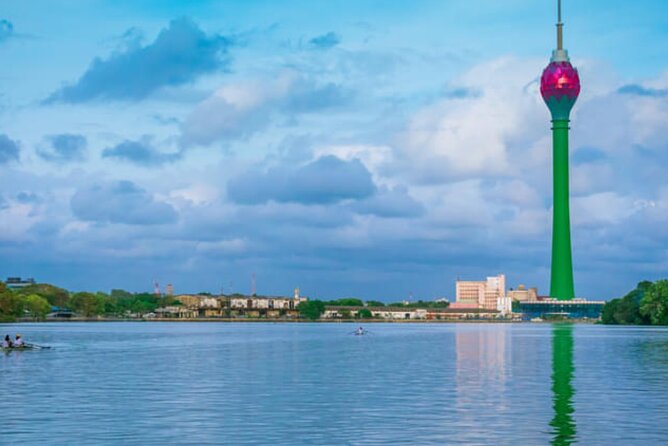 Short City Tour Of Colombo During Transit In Airport (BIA) - Meeting and Pickup Details