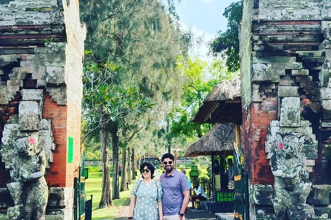 Sightseeing to Ulundanu Temple, Banyumala Waterfall & Tanah Lot - Additional Information