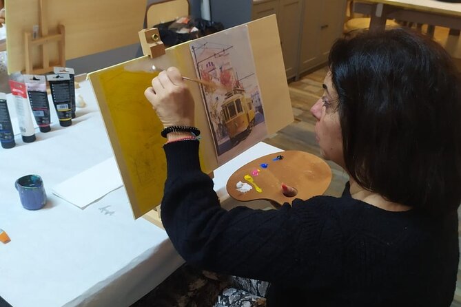 Small Painting Group With a Local Artist in Porto - Pricing and Reservation