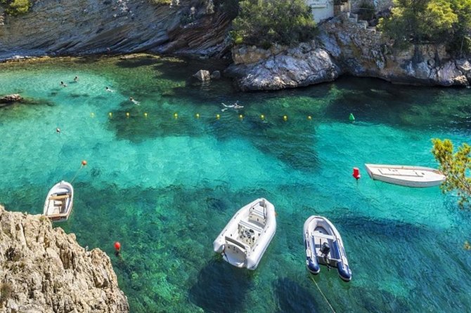 Speed Boat Tour: Discover Mallorca Natural Secrets