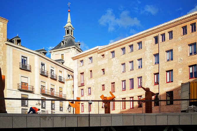 Speed Date With Madrid at Guided Walking Tour With Small Group - Tour Overview