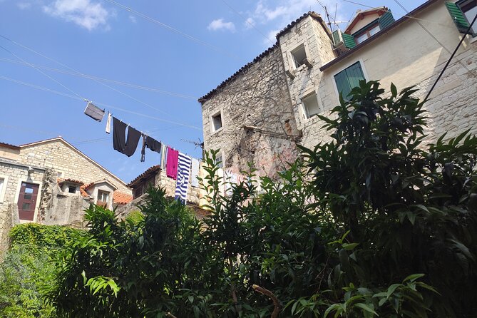 Split Archaeological Cultural and Historical Guided Walking Tour - Local Cuisine Experience