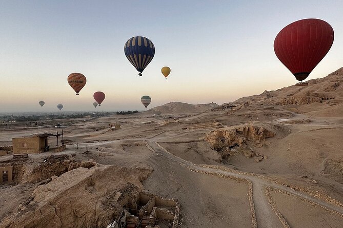 Sunrise Hot Air Balloon Soar Over Luxor. - Experienced Certified Balloon Pilot