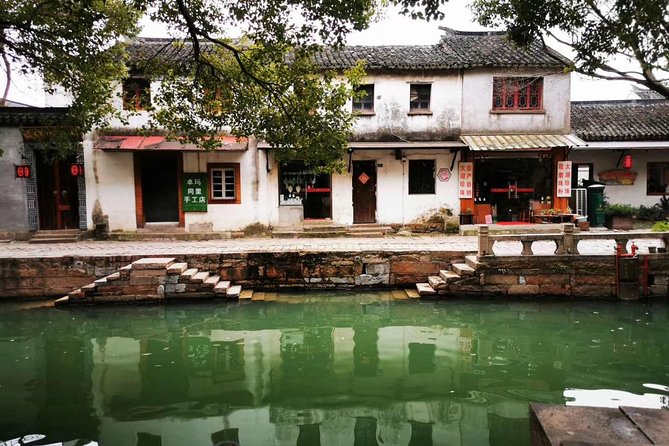 Suzhou Private Tour With Tongli Town Boat Tour, Paper-Cutting & Vegetarian Lunch - Tour Start Time