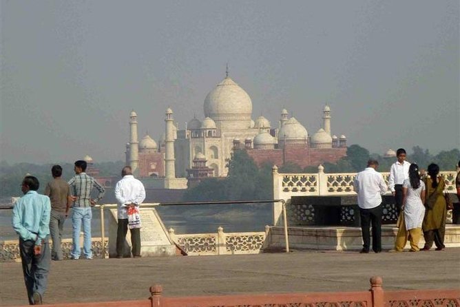 Taj Mahal Tour With Elephant and Bear Conservation Center From Delhi - Pickup Details