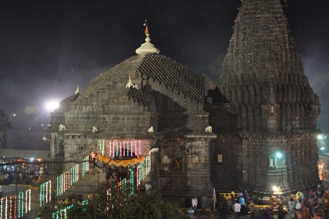 Temples & Vineyards: Private Tour to Nashik From Mumbai - Temple Visits