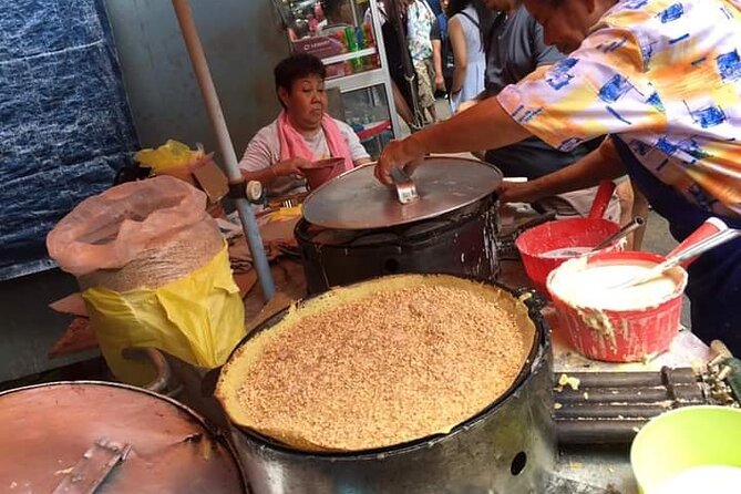 The Ultimate Chinatown Food Experience in Malaysia - Meeting Point Details