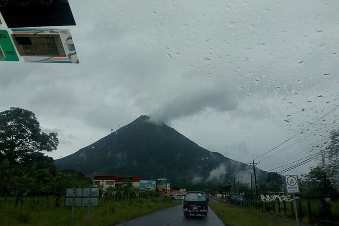 Transfer From Monteverde to La Fortuna Through Arenal Lake - Pickup and Drop-off