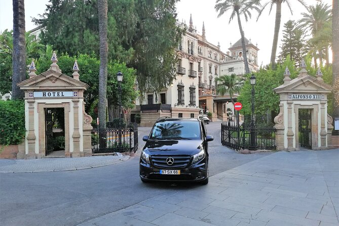 Transfers (Lisbon - Seville) / (Sevilla - Lisbon) - Traveler Information and Options